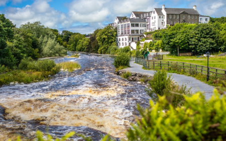 Falls Hotel und Pfad