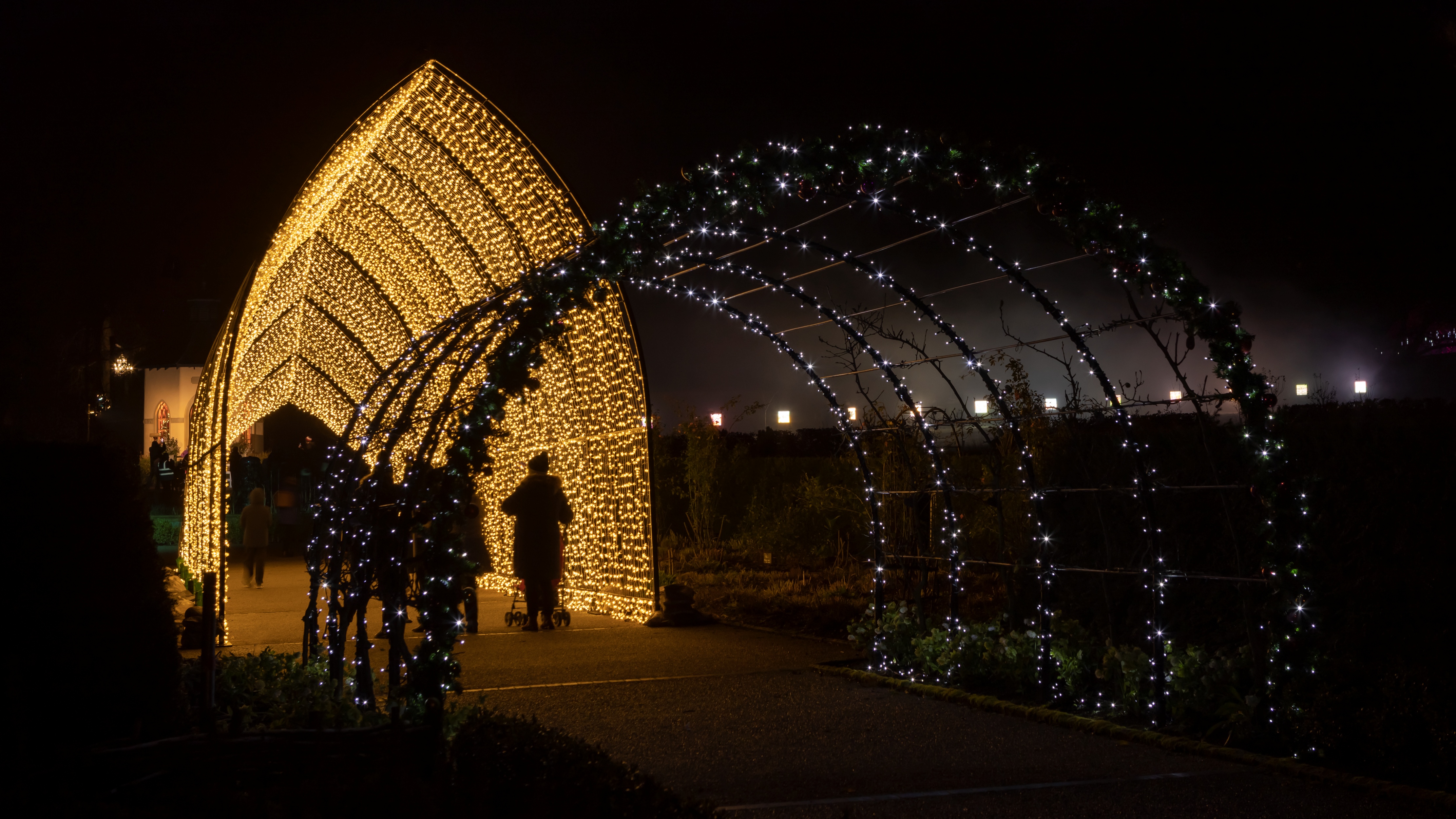 Hillsborough Castle, Condado de Down ©Tourism Ireland by Bernie Brown Luces navideñas en el Castillo de Hillsborough