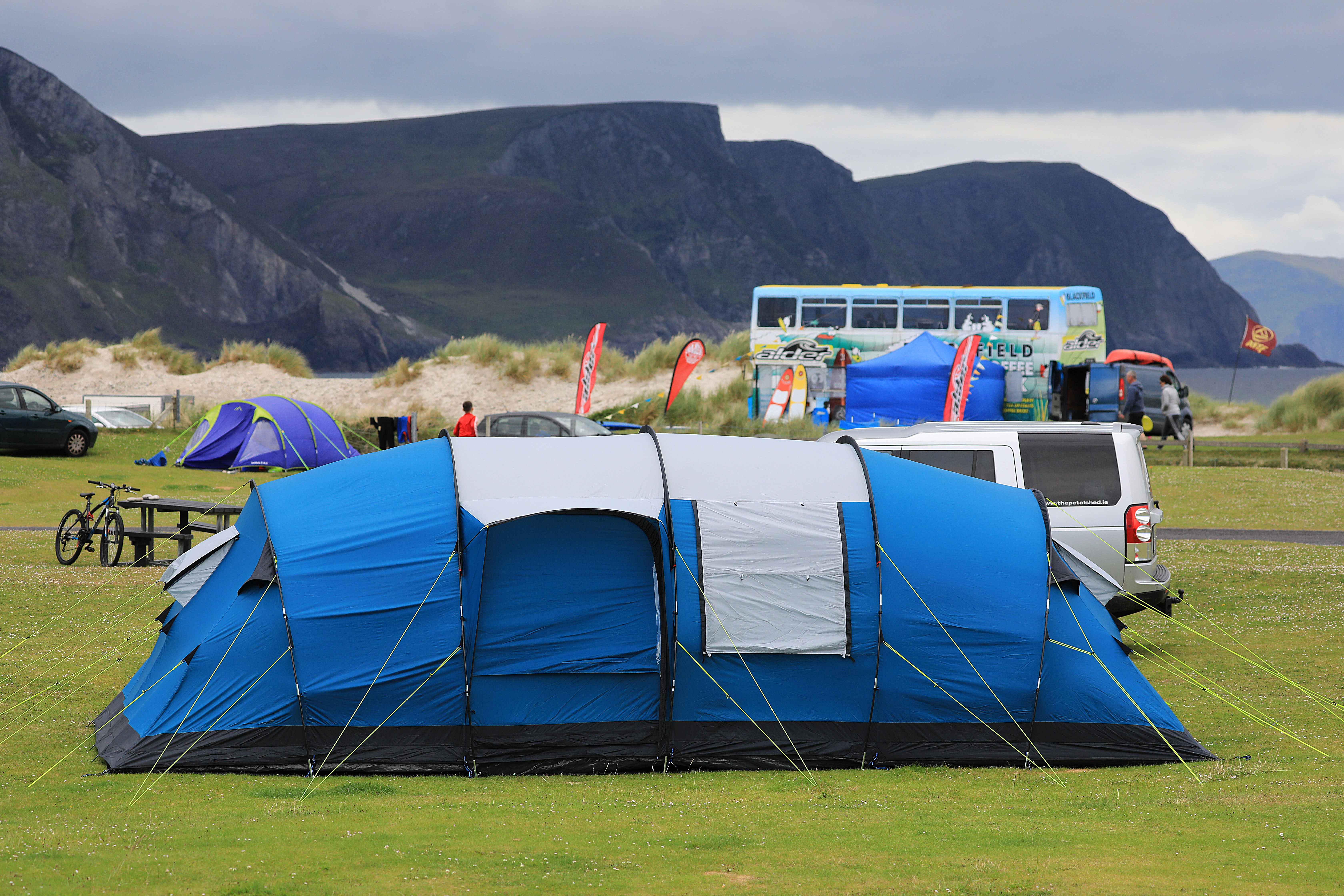 Campingplatz an der irischen Küste