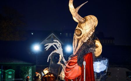 Halloween-Umzug beim Samhain-Festival
