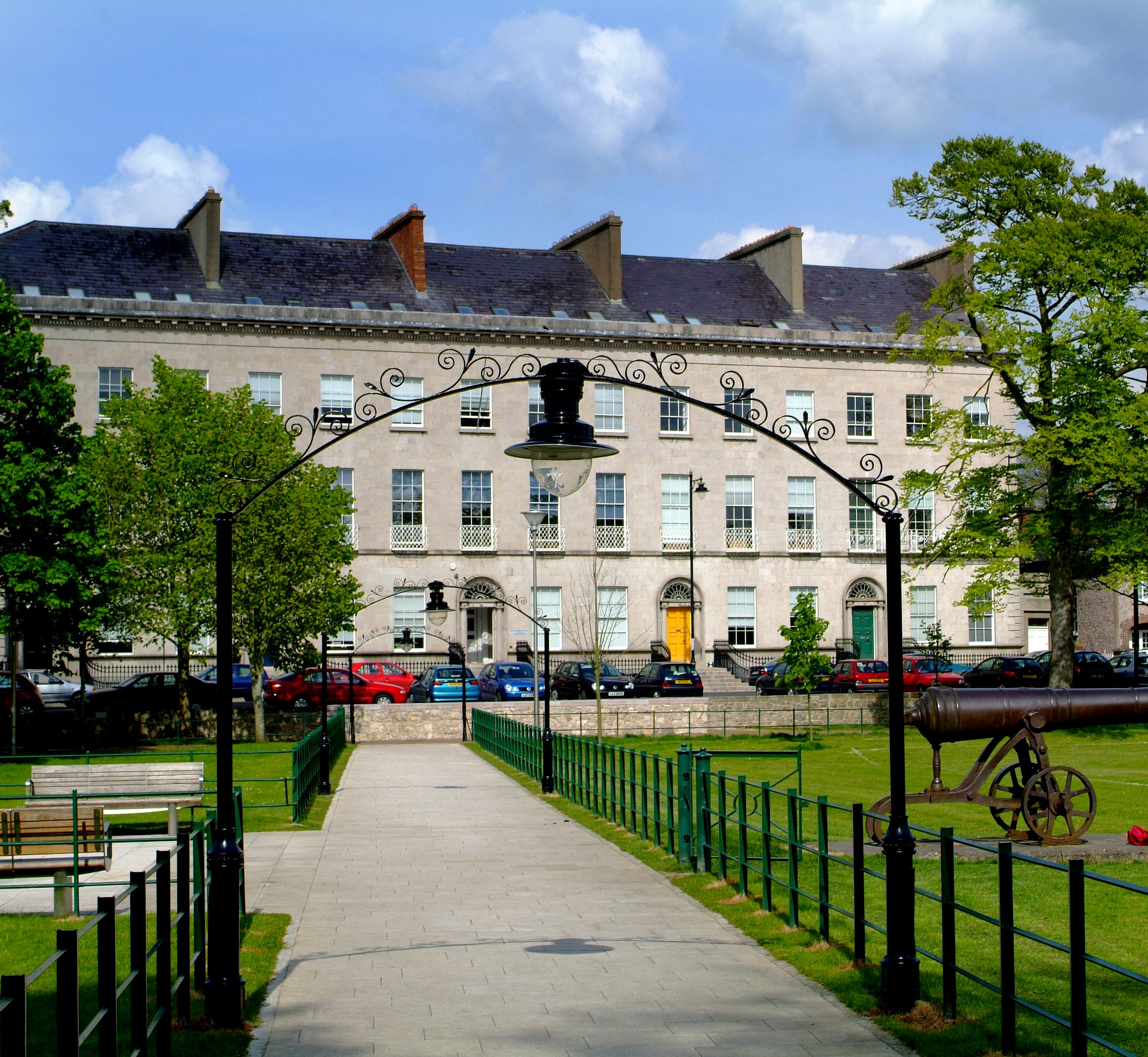 Image of the Mall looking towards Georgian