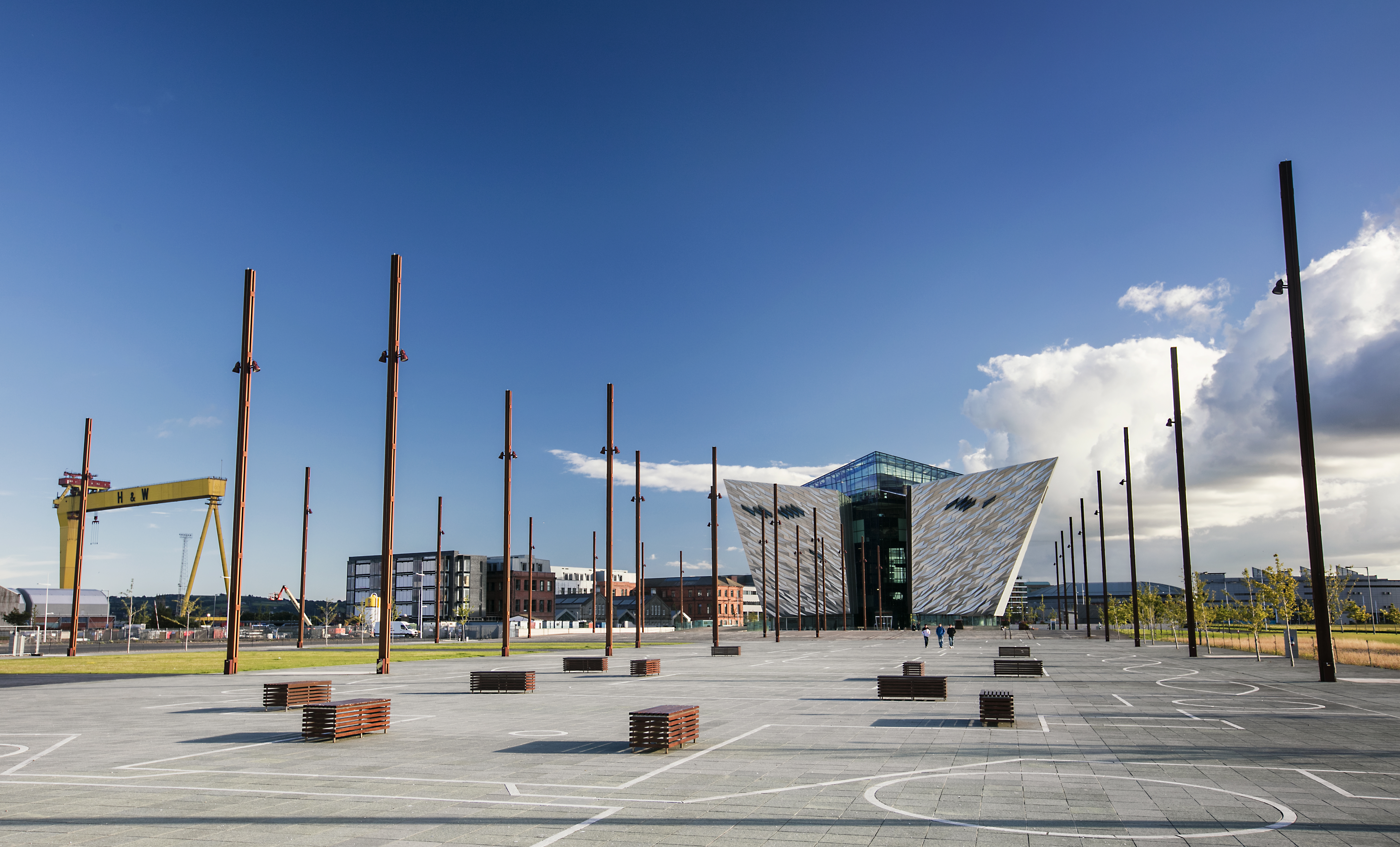 Ein Blick auf das Titanic-Museum in Belfast