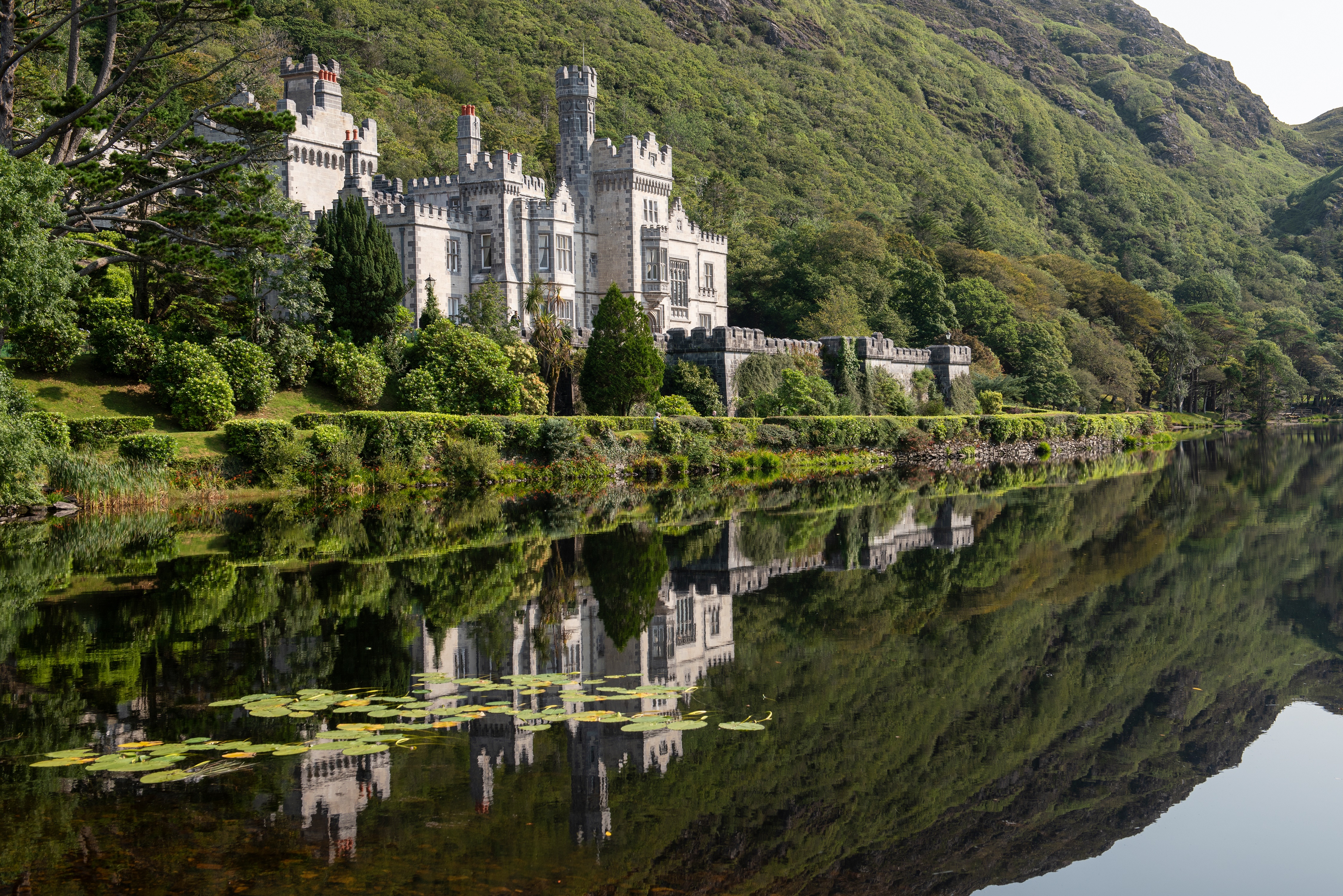 kylemore abbey and gardens kylemore abbey and gardens
